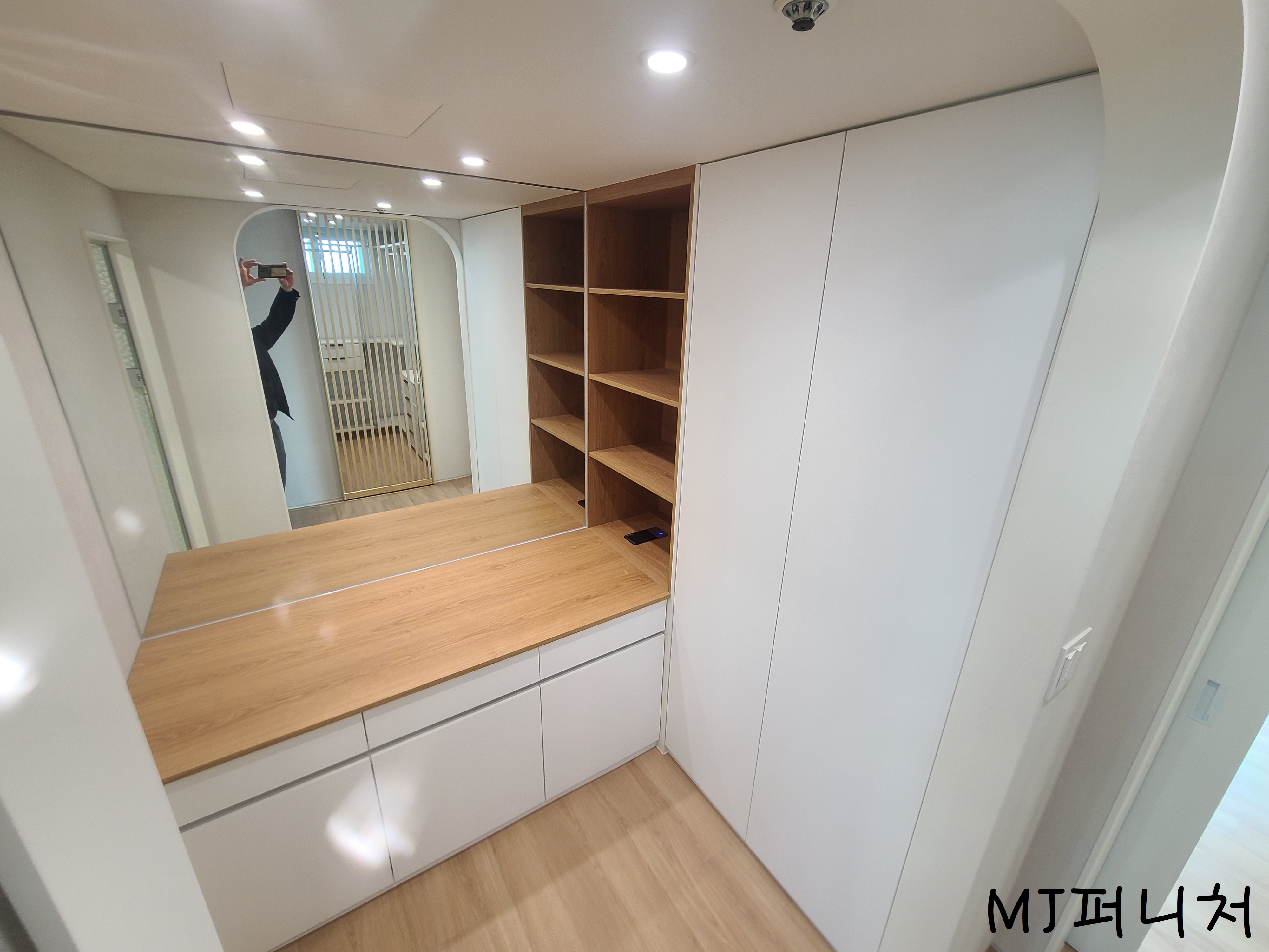 /user/m/mjfurniture/editor/2302/5d5fc042a3c7c6ae18af73aa038305c0_1676261418_8706.jpg 이미지크게보기