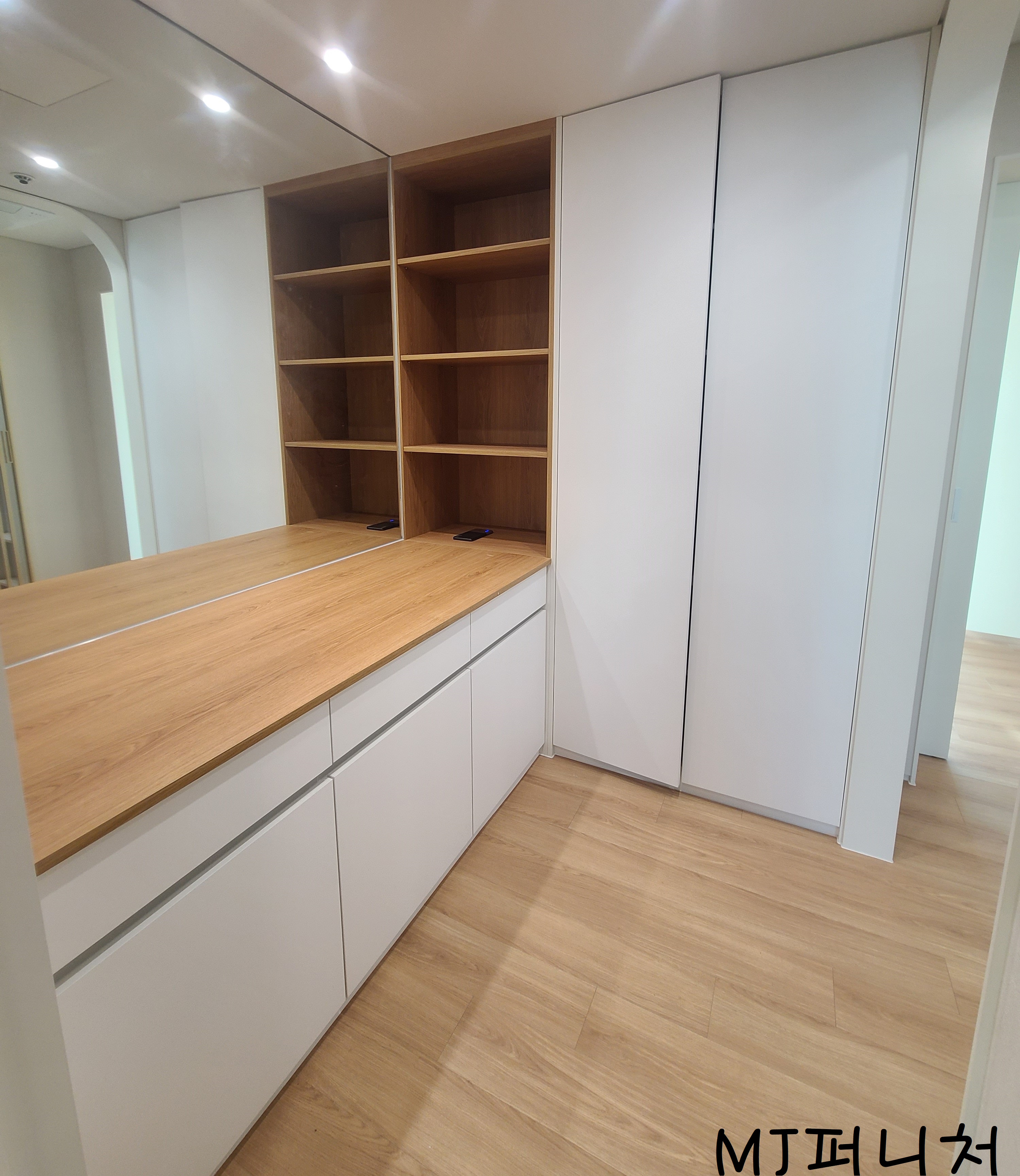/user/m/mjfurniture/editor/2302/5d5fc042a3c7c6ae18af73aa038305c0_1676261419_2828.jpg 이미지크게보기