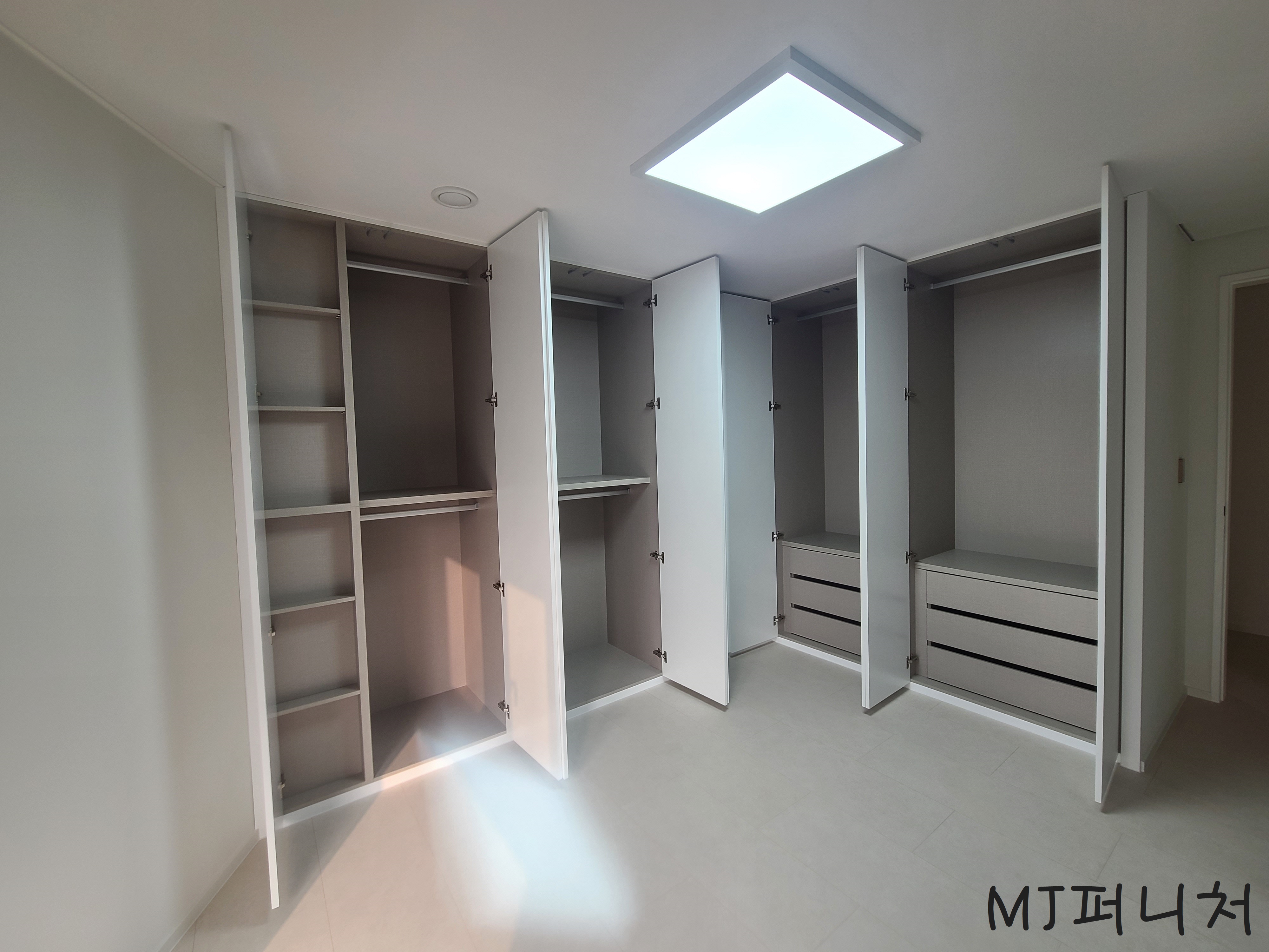 /user/m/mjfurniture/editor/2302/5d5fc042a3c7c6ae18af73aa038305c0_1676262890_5149.jpg 이미지크게보기