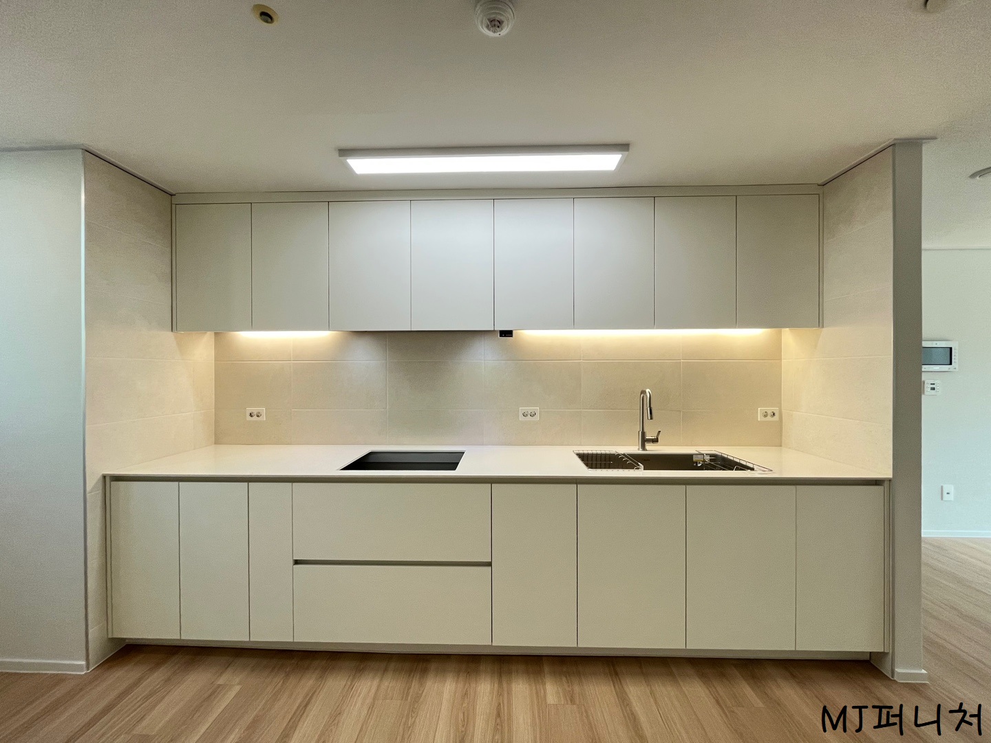 /user/m/mjfurniture/editor/2303/b5f24dfa5898c36fa1cc439a0582fce3_1677720637_4765.jpg 이미지크게보기