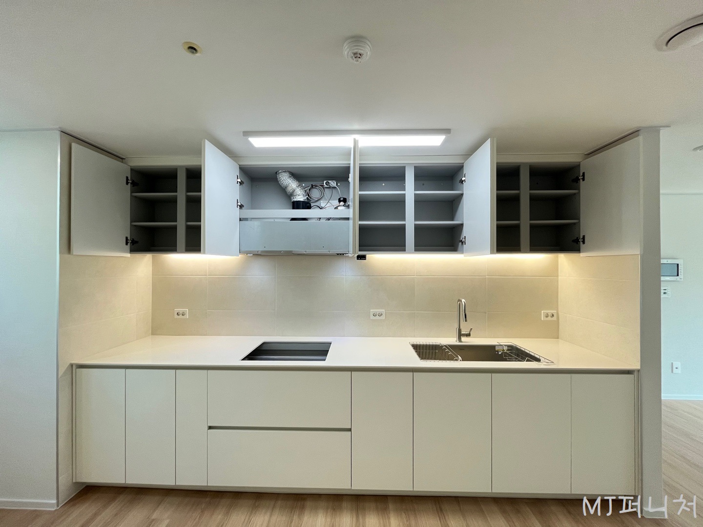 /user/m/mjfurniture/editor/2303/b5f24dfa5898c36fa1cc439a0582fce3_1677720637_5814.jpg 이미지크게보기