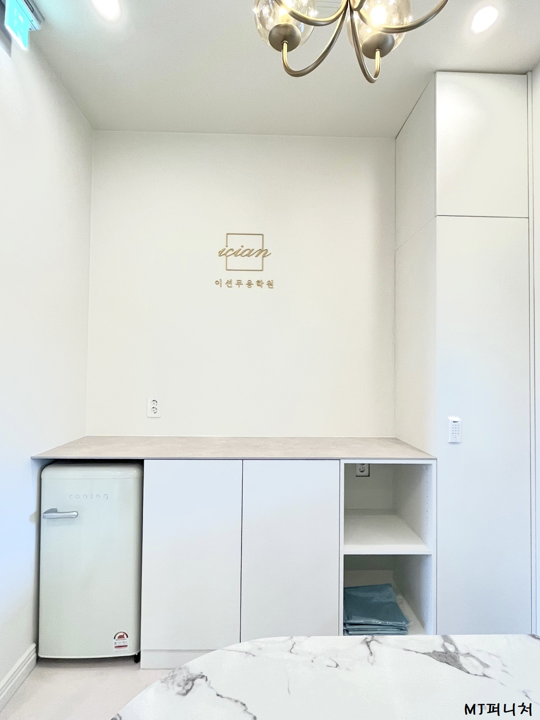 /user/m/mjfurniture/editor/2304/4e0b923c884096aa60b3e18bd42dbb9b_1680835992_2849.jpg 이미지크게보기