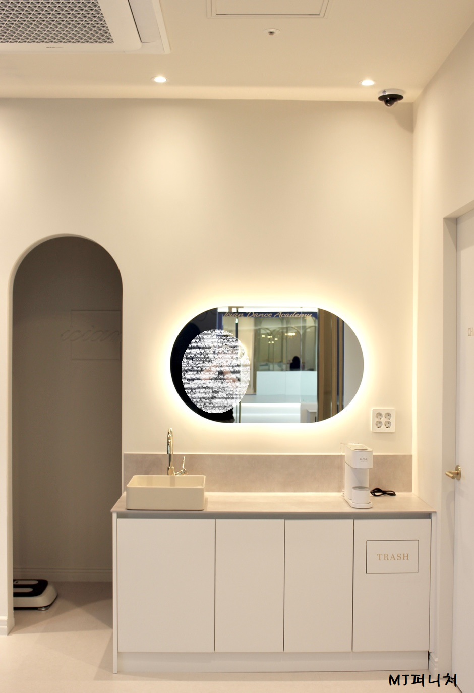 /user/m/mjfurniture/editor/2304/4e0b923c884096aa60b3e18bd42dbb9b_1680836145_7716.jpg 이미지크게보기