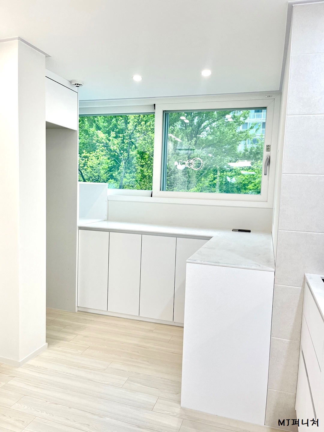 /user/m/mjfurniture/editor/2305/3e47e406cf3d40229651a2603067c3fa_1683077944_4934.jpg 이미지크게보기