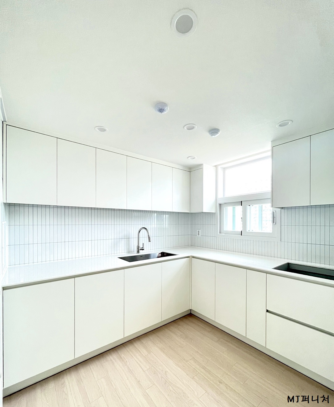 /user/m/mjfurniture/editor/2305/3e47e406cf3d40229651a2603067c3fa_1683078165_6693.jpg 이미지크게보기