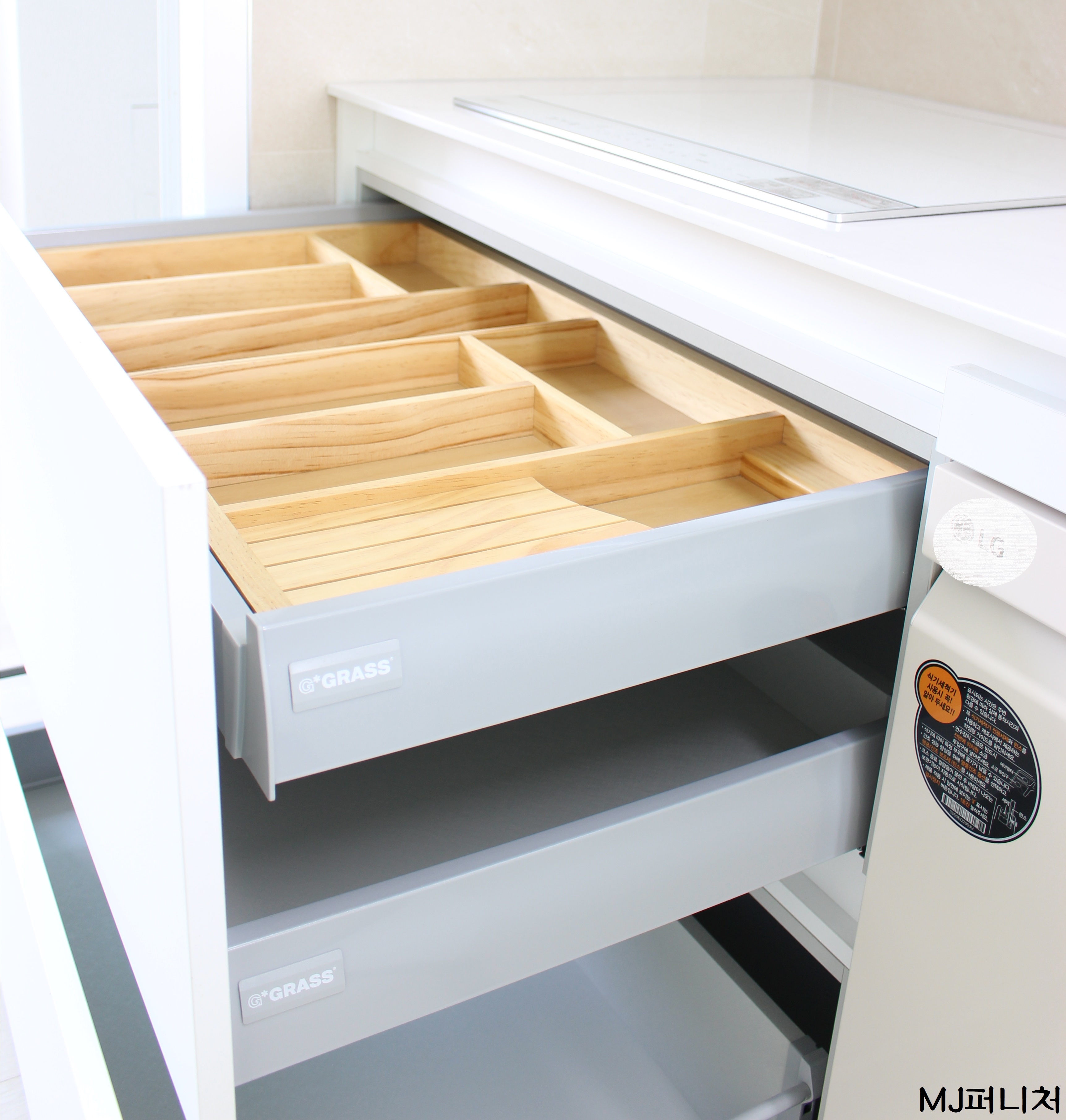 /user/m/mjfurniture/editor/2305/eb32a9a9c398a1a17d08590114a836ae_1684125552_5525.JPG 이미지크게보기
