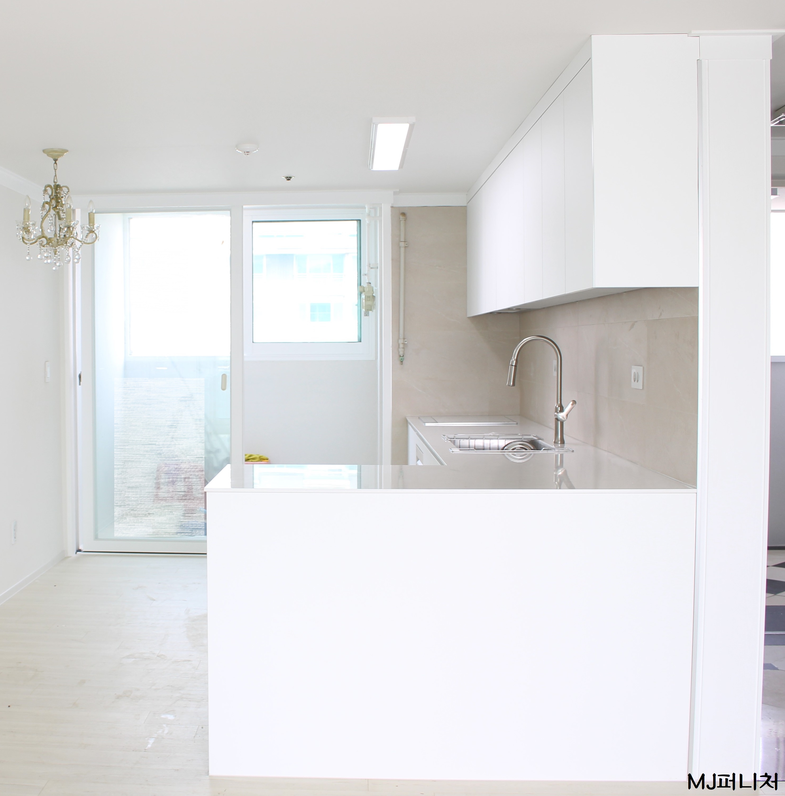 /user/m/mjfurniture/editor/2305/eb32a9a9c398a1a17d08590114a836ae_1684125553_4617.JPG 이미지크게보기