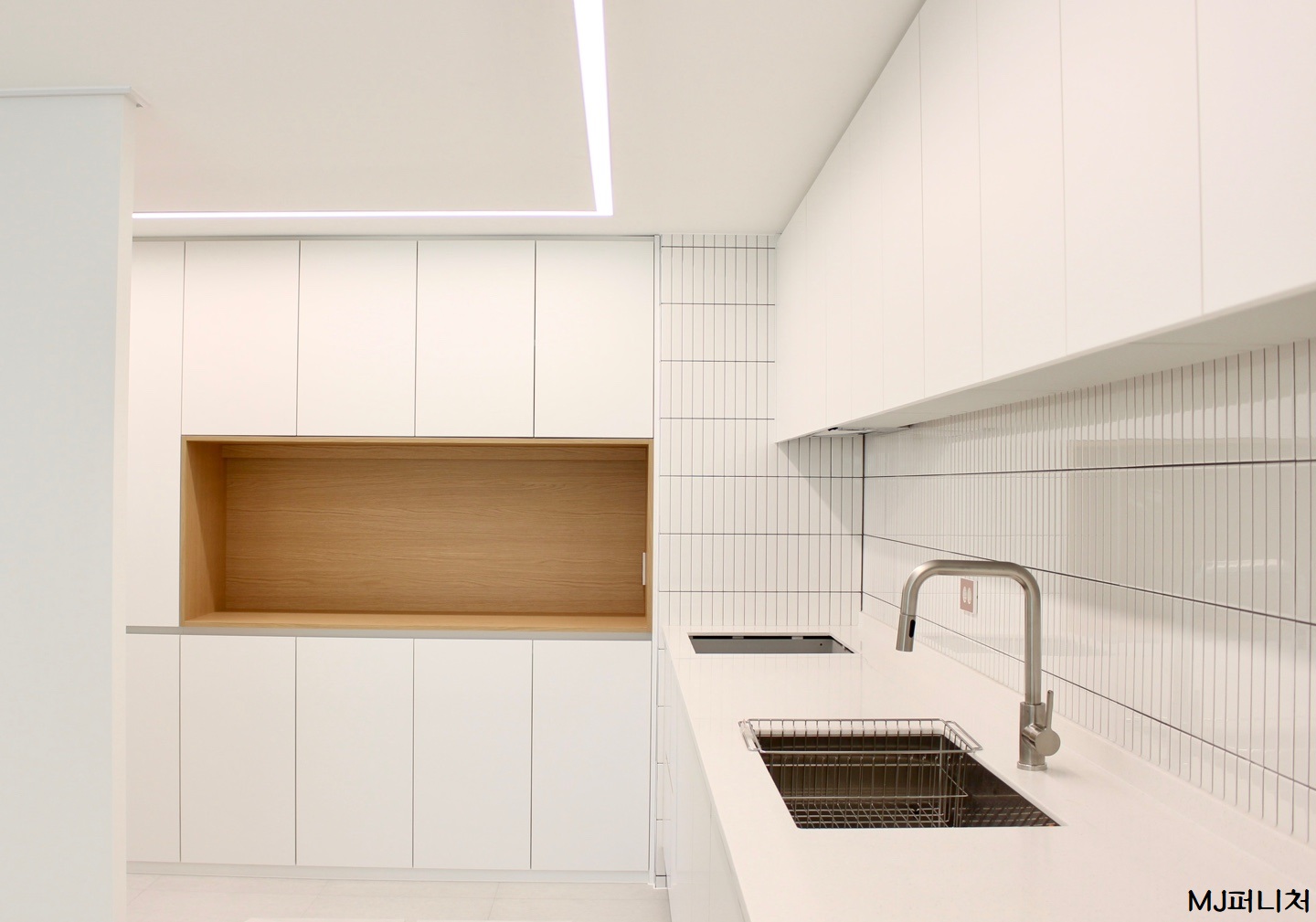 /user/m/mjfurniture/editor/2305/f72b179b26ef312e7744632f7ca69496_1684287953_1488.jpg 이미지크게보기