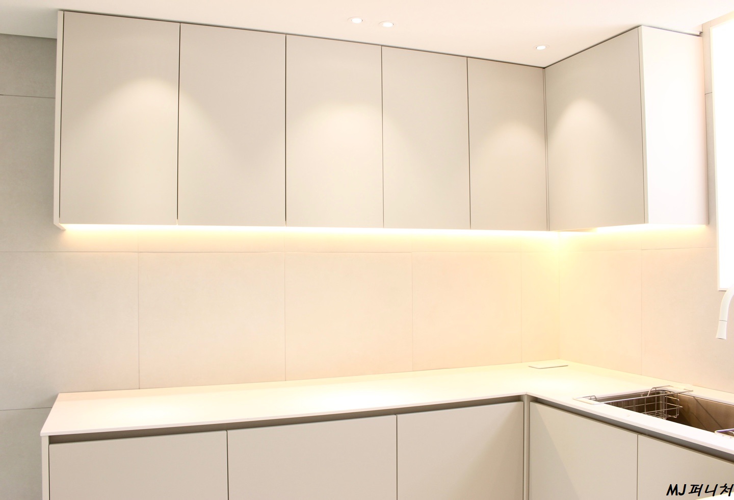 /user/m/mjfurniture/editor/2306/1a821a19ca162545e3c7361125af7af0_1685672293_2134.jpg 이미지크게보기