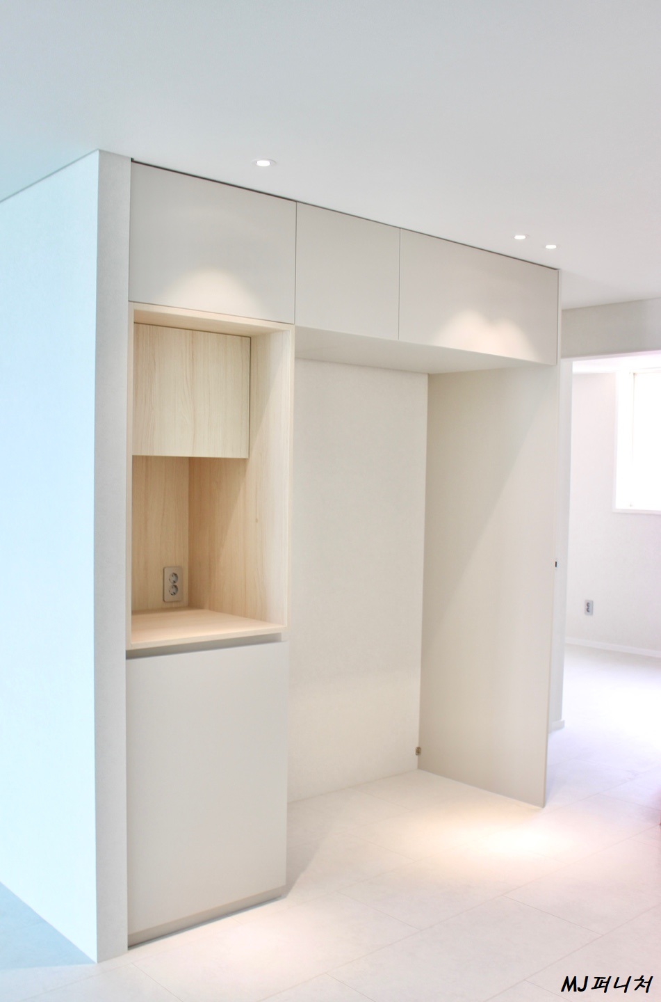 /user/m/mjfurniture/editor/2306/1a821a19ca162545e3c7361125af7af0_1685672293_3738.jpg 이미지크게보기