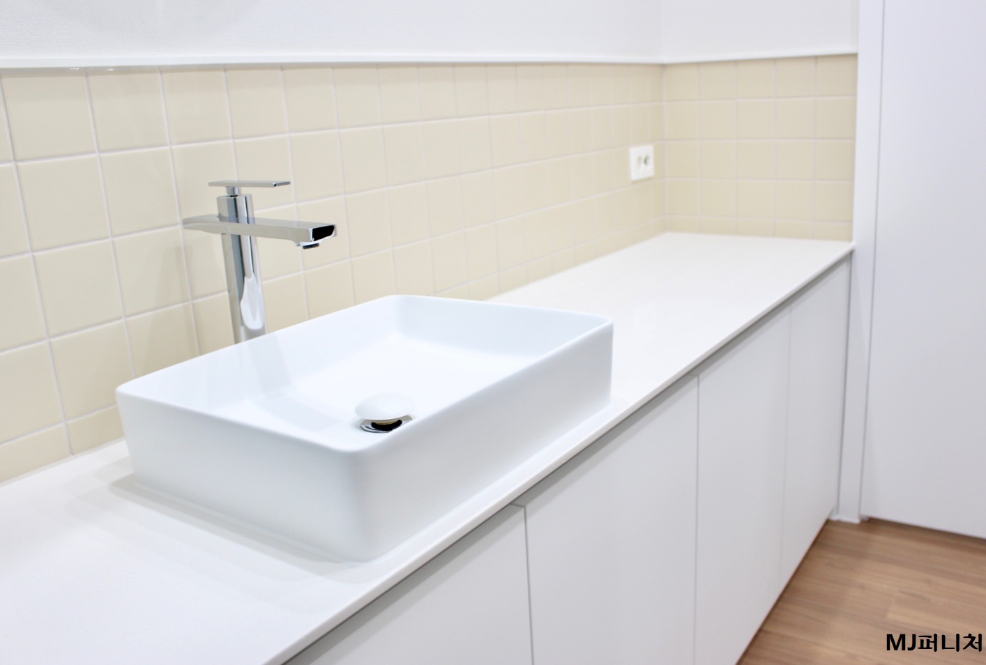 /user/m/mjfurniture/editor/2306/2f951b7fbe7db10ce296b5a0cf1ba6fe_1686619989_5228.jpg 이미지크게보기