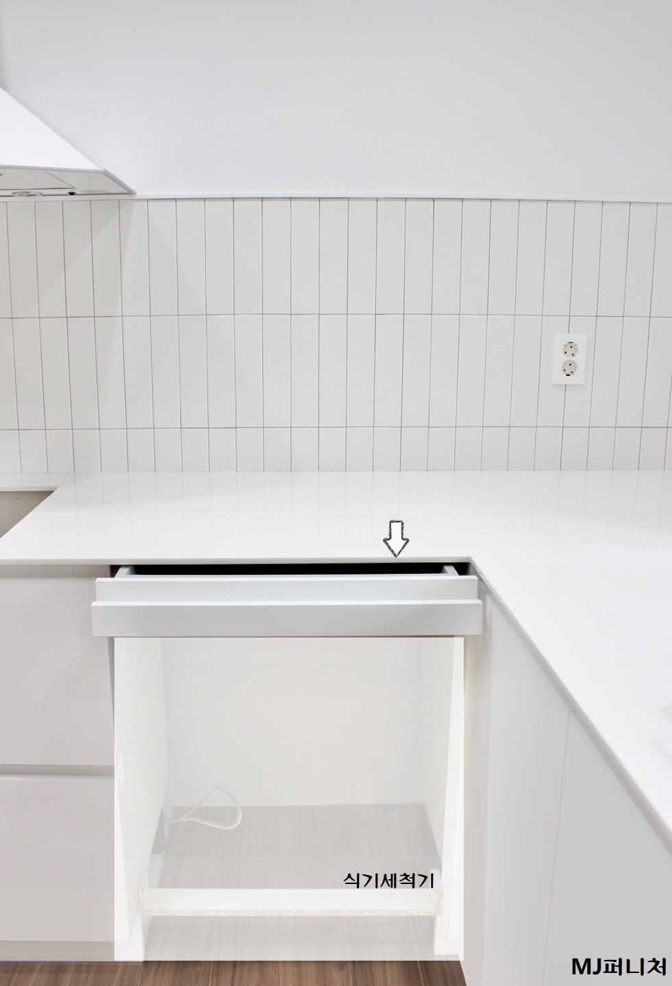 /user/m/mjfurniture/editor/2306/2f951b7fbe7db10ce296b5a0cf1ba6fe_1686619989_7697.jpg 이미지크게보기