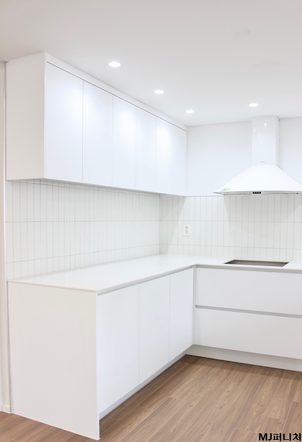 /user/m/mjfurniture/editor/2306/2f951b7fbe7db10ce296b5a0cf1ba6fe_1686620067_2188.jpg 이미지크게보기
