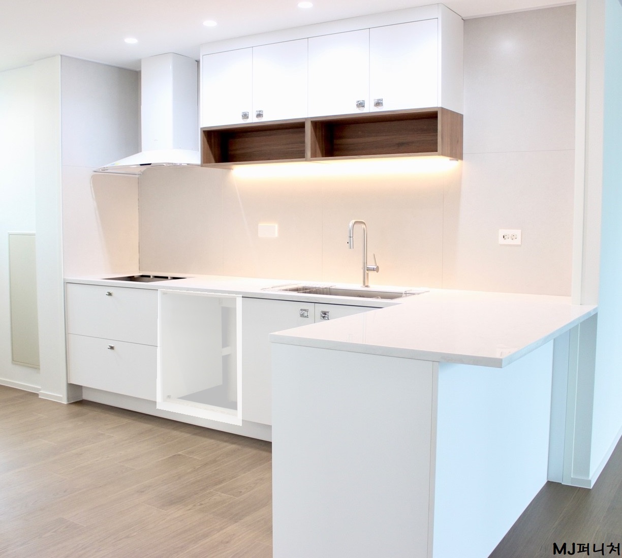 /user/m/mjfurniture/editor/2306/b8502aab250407c0fb10a778439c8a71_1687938944_6137.jpg 이미지크게보기