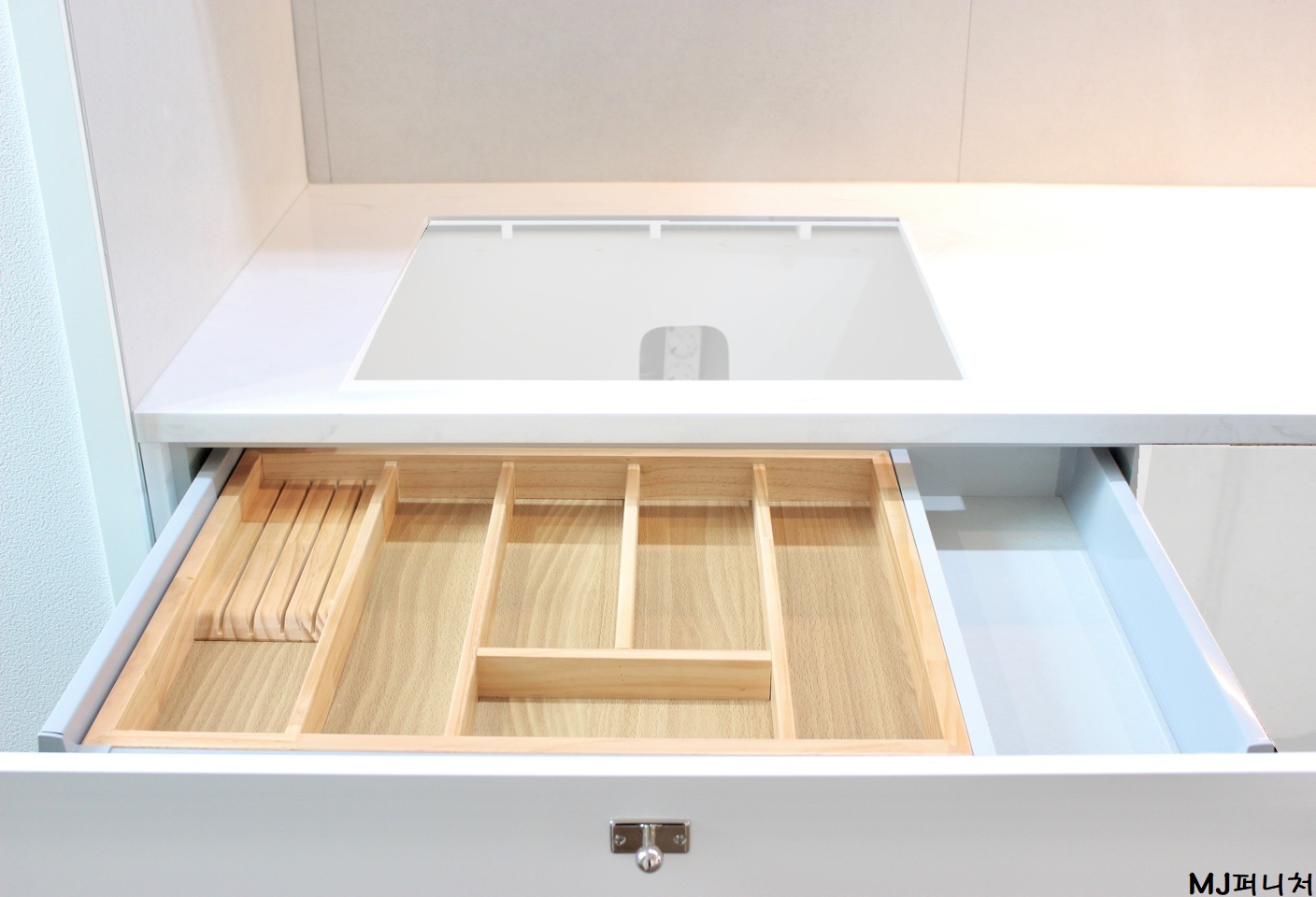 /user/m/mjfurniture/editor/2306/d23039992e63374ab0bb2f93095ae6bc_1687910116_3657.jpg 이미지크게보기