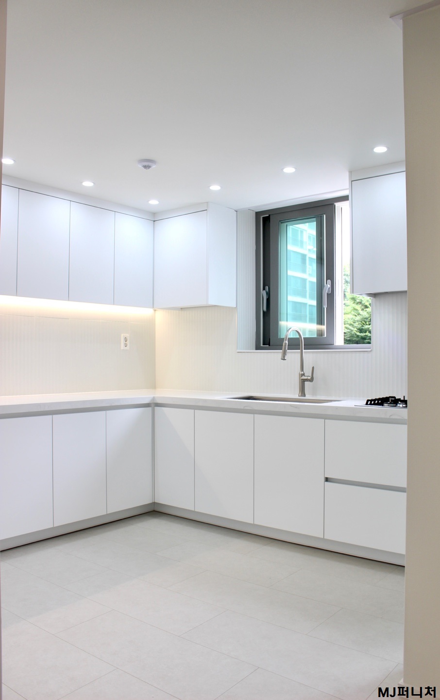 /user/m/mjfurniture/editor/2307/c9ed6c9422b47a75c910fcc472cd5b04_1690429321_1651.jpg 이미지크게보기