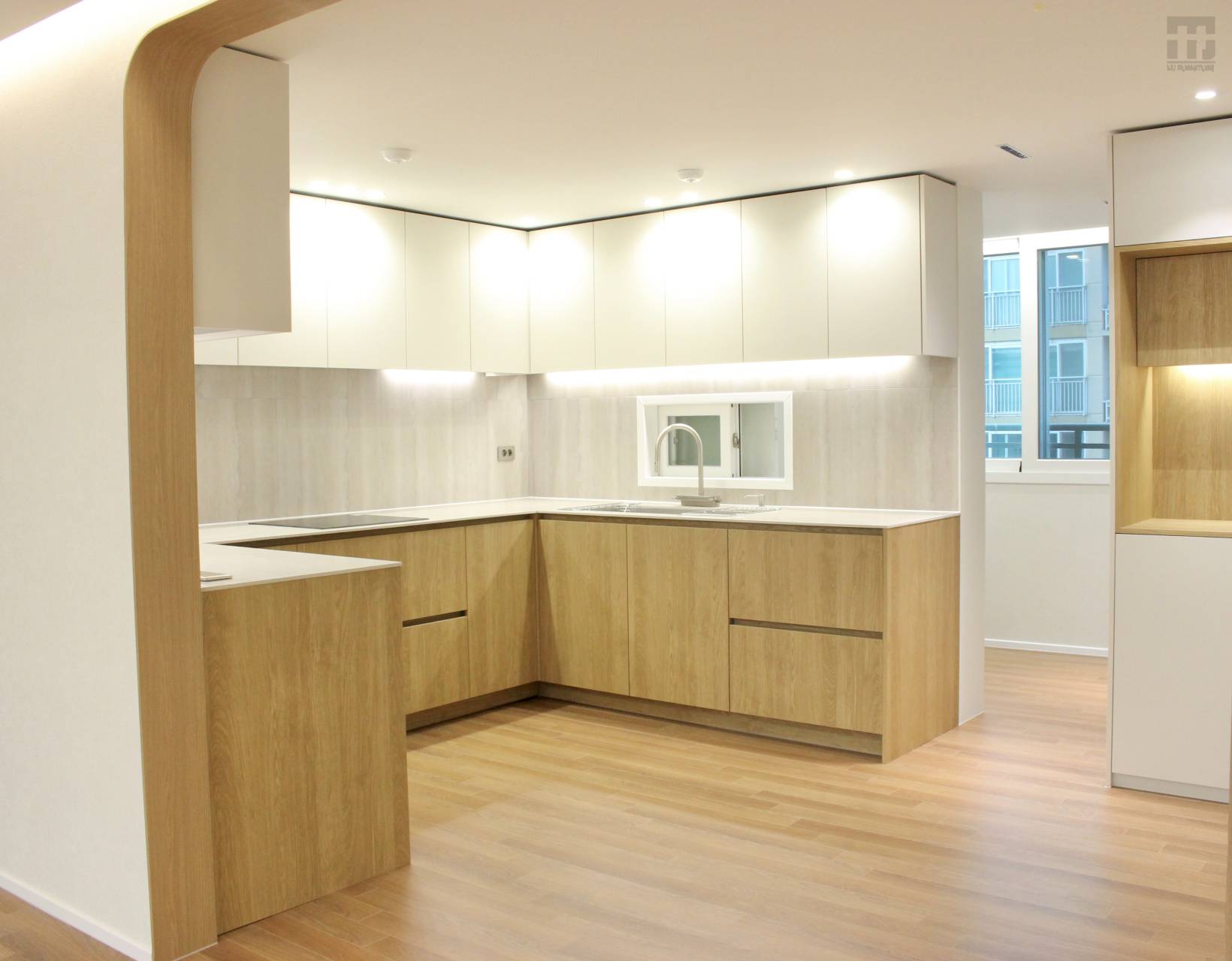 /user/m/mjfurniture/editor/2410/9a67952070728c86c0d0c8f12f9b6114_1729568231_7883.jpg 이미지크게보기